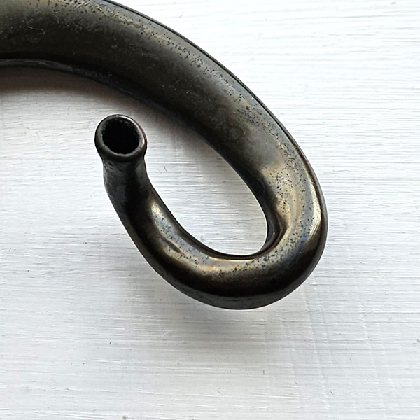 picture shows auricle ear trumpet @ EarTrumpets.com