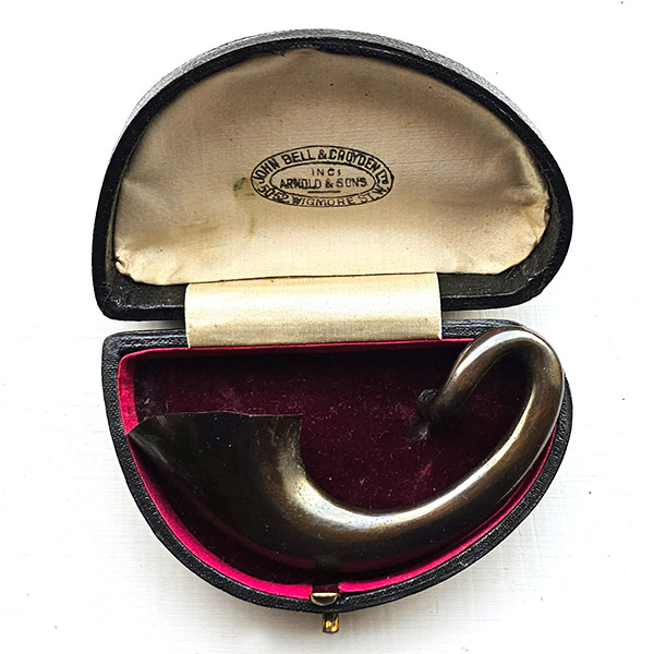 picture shows auricle ear trumpet @ EarTrumpets.com