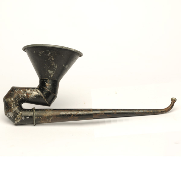 picture shows one piece ear trumpet @ EarTrumpets.com