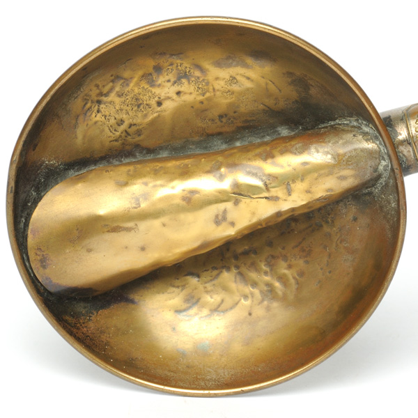 picture shows banjo ear trumpet @ EarTrumpets.com