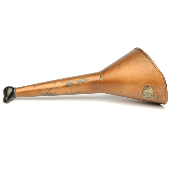 picture shows one piece ear trumpet @ EarTrumpets.com