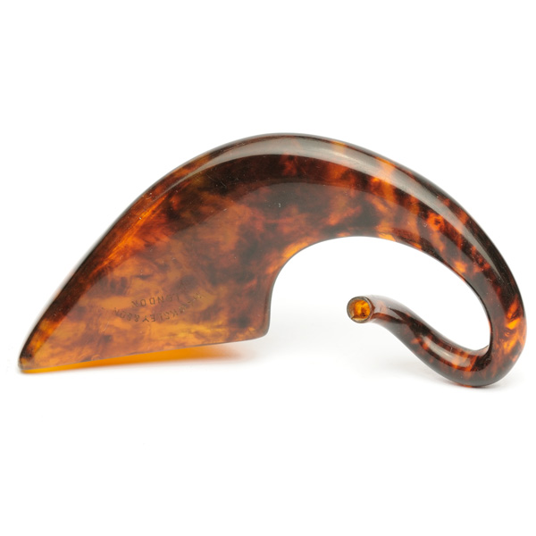 picture shows auricle ear trumpet @ EarTrumpets.com