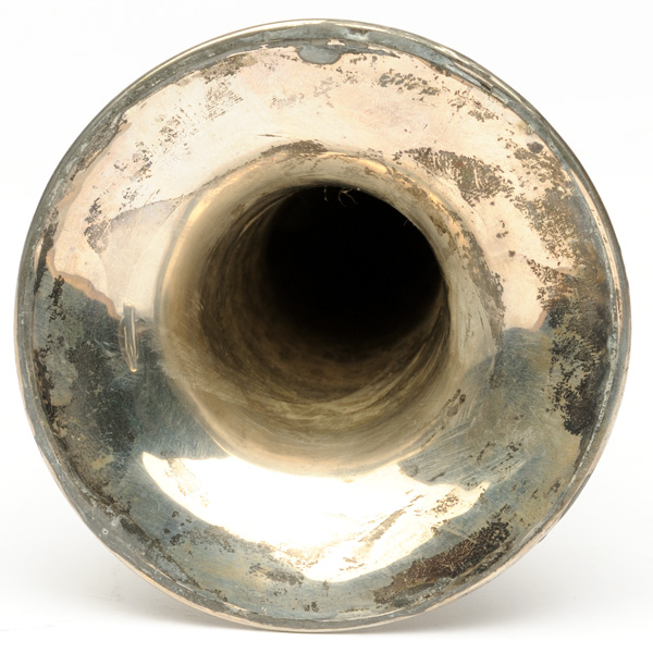 picture shows one piece ear trumpet @ EarTrumpets.com