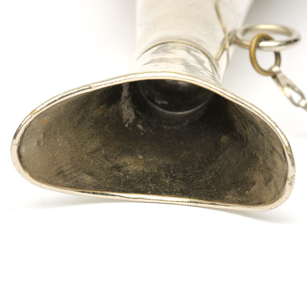 picture shows one piece ear trumpet @ EarTrumpets.com