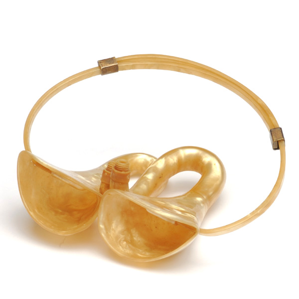 picture shows auricle ear trumpet @ EarTrumpets.com