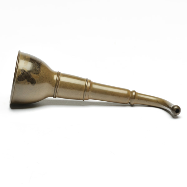 picture shows one piece ear trumpet @ EarTrumpets.com