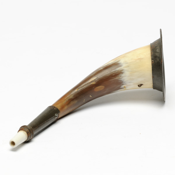 picture shows one piece ear trumpet @ EarTrumpets.com