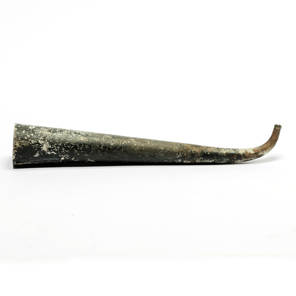 picture shows one piece ear trumpet @ EarTrumpets.com