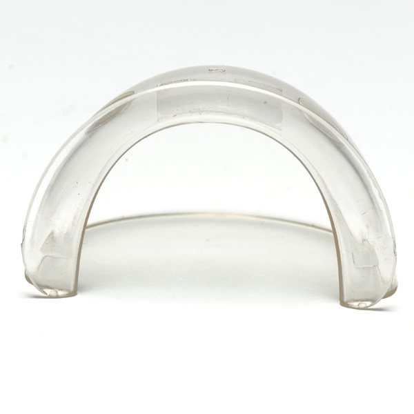 picture shows auricle ear trumpet @ EarTrumpets.com
