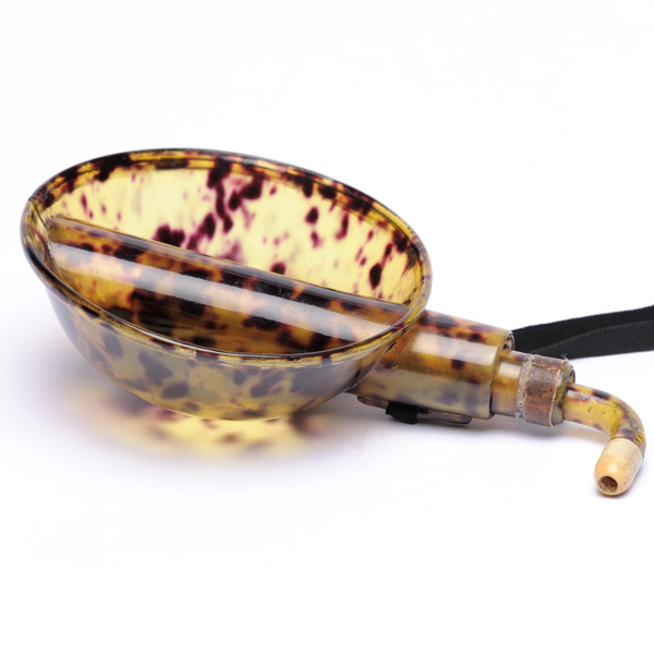 picture shows banjo ear trumpet @ EarTrumpets.com