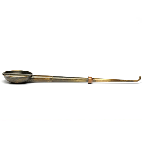 picture shows banjo ear trumpet @ EarTrumpets.com