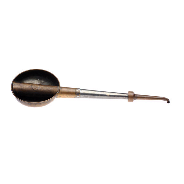 picture shows banjo ear trumpet @ EarTrumpets.com